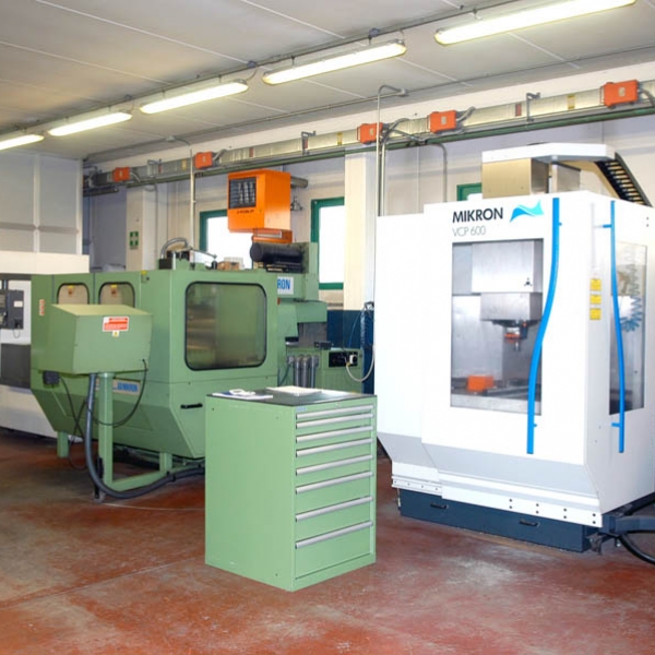 Attrezzatura Costruzione Stampi